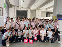 我校學生參與澳門利民會賣旗活動