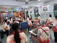 「與輪同行顯關懷」探訪安老院